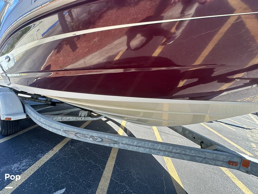 Slide: The Image of Sea Ray 220 Sundeck 2010 - 15217347