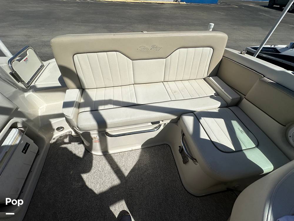 Slide: The Image of Sea Ray 220 Sundeck 2010 - 15217353