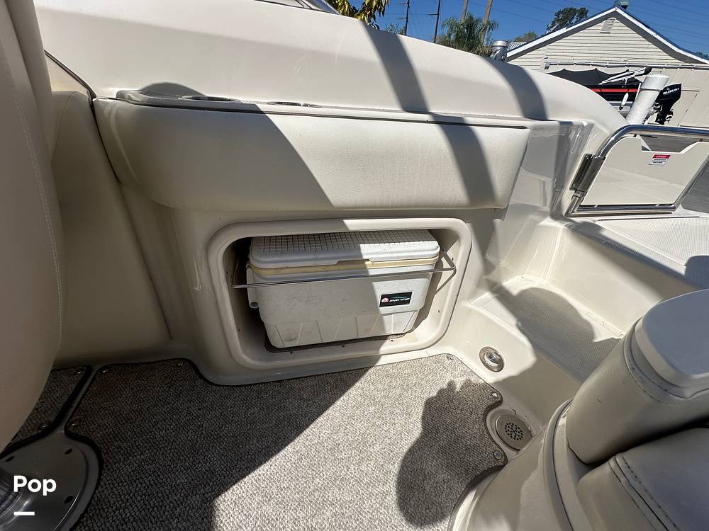 Slide: The Image of Sea Ray 220 Sundeck 2010 - 15217375
