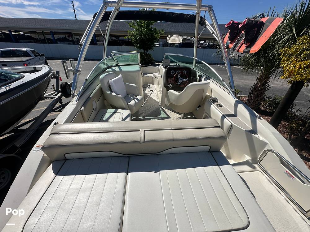 Slide: The Image of Sea Ray 220 Sundeck 2010 - 15217379