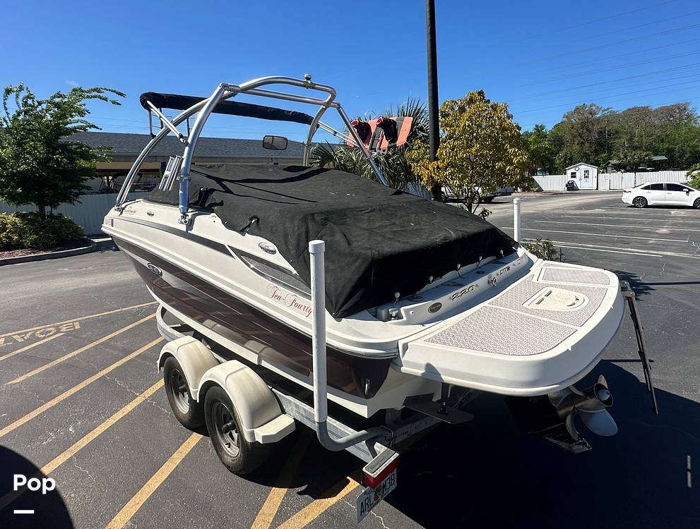 Slide: The Image of Sea Ray 220 Sundeck 2010 - 15217382