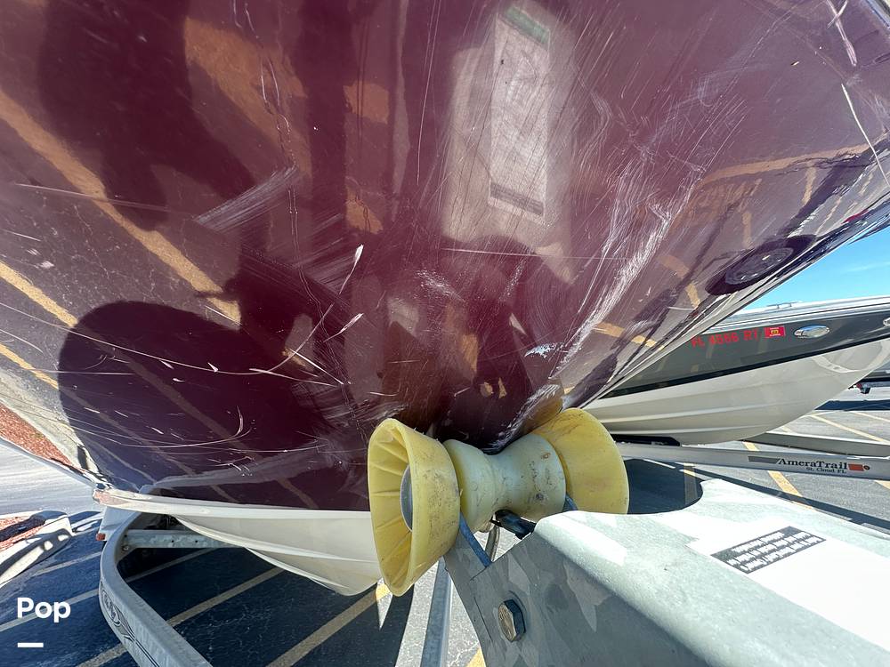 Slide: The Image of Sea Ray 220 Sundeck 2010 - 15217383