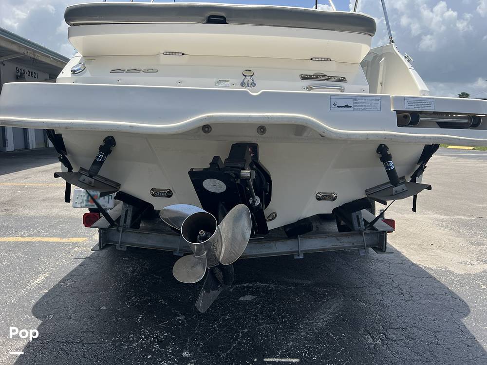 Slide: The Image of Sea Ray 220 Sundeck 2013 - 12777338