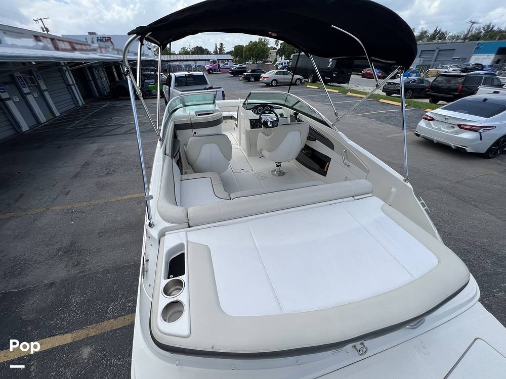 Slide: The Image of Sea Ray 220 Sundeck 2013 - 12777343