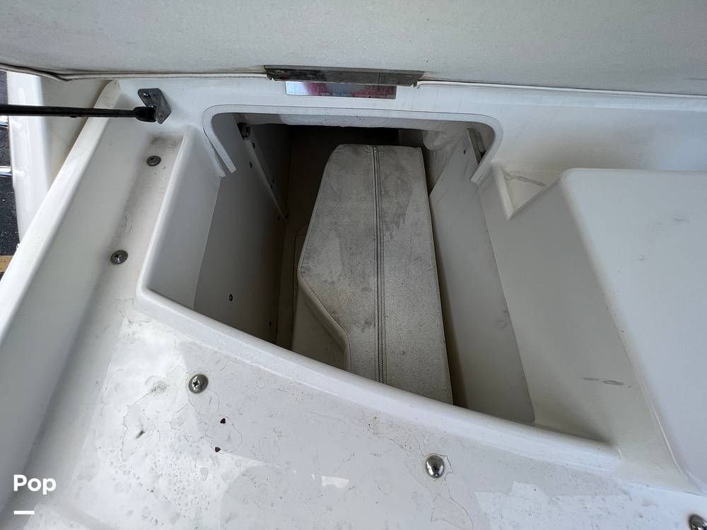 Slide: The Image of Sea Ray 220 Sundeck 2013 - 12777347