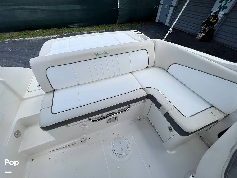 Slide: The Image of Sea Ray 220 Sundeck 2013 - 12777353