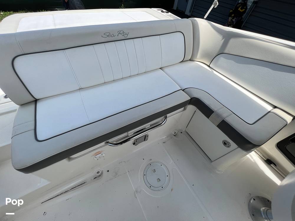 Slide: The Image of Sea Ray 220 Sundeck 2013 - 12777359