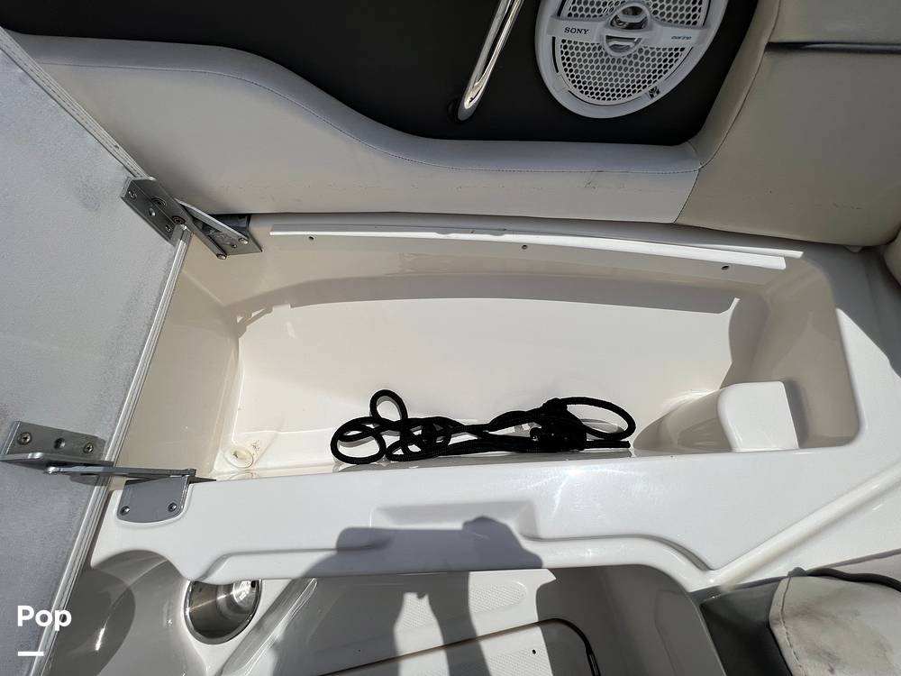 Slide: The Image of Sea Ray 220 Sundeck 2013 - 12777392