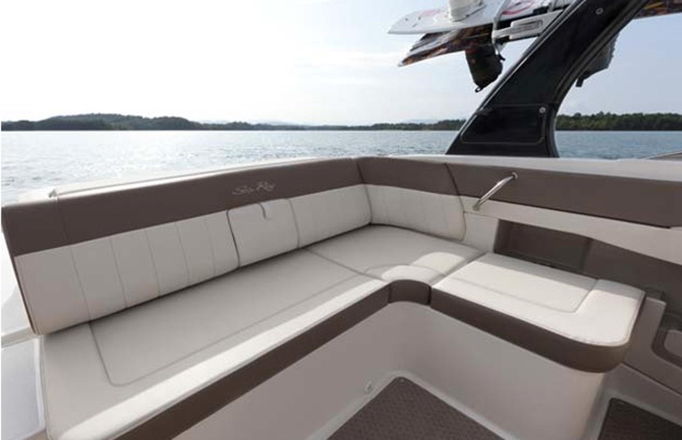 Slide: The Image of Sea Ray 230 SLX 2015 - 5