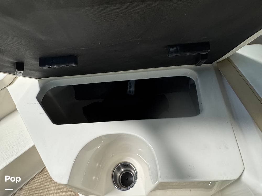 Slide: The Image of Sea Ray 230 SPX 2018 - 14860828
