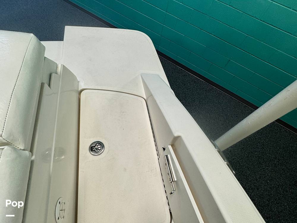 Slide: The Image of Sea Ray 230 SPX 2018 - 14860781