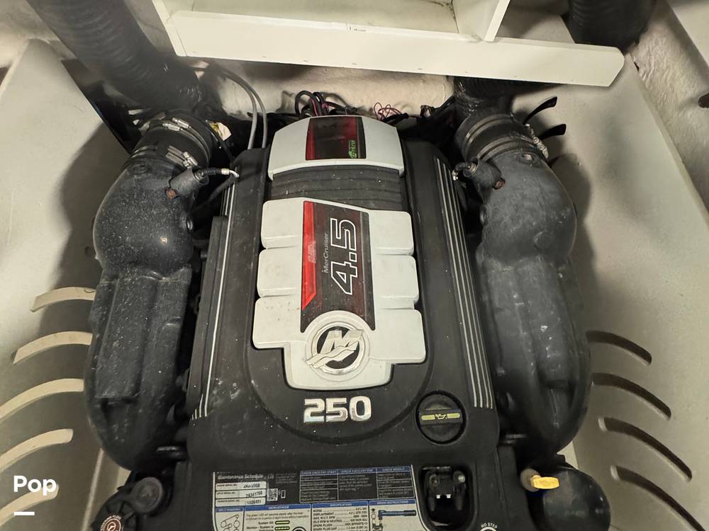 Slide: The Image of Sea Ray 230 SPX 2018 - 14860722