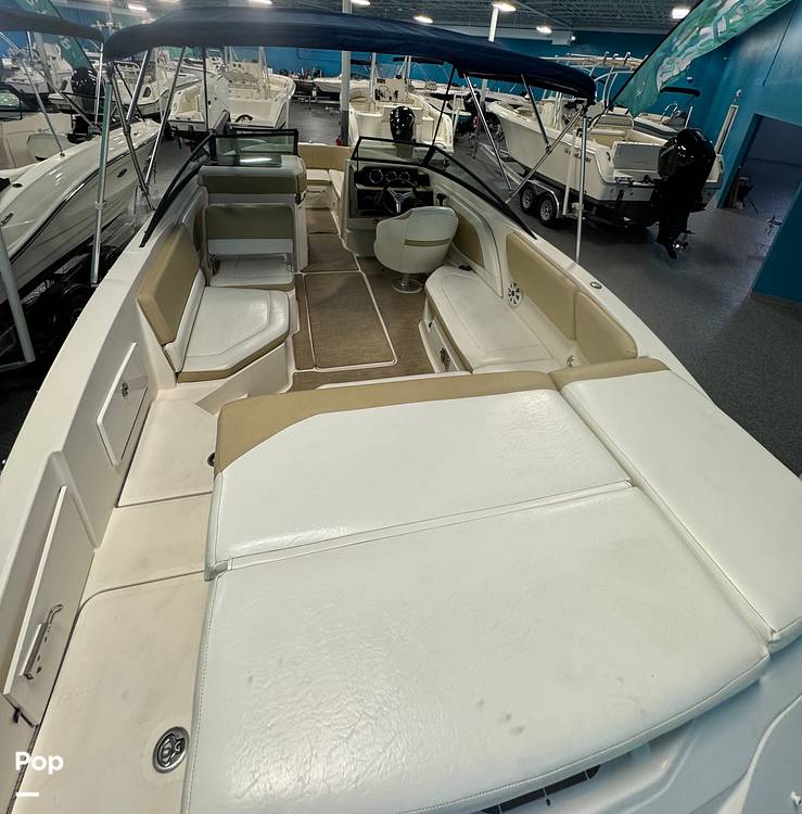 Slide: The Image of Sea Ray 230 SPX 2018 - 14860711