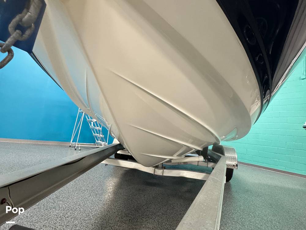 Slide: The Image of Sea Ray 230 SPX 2018 - 14860598