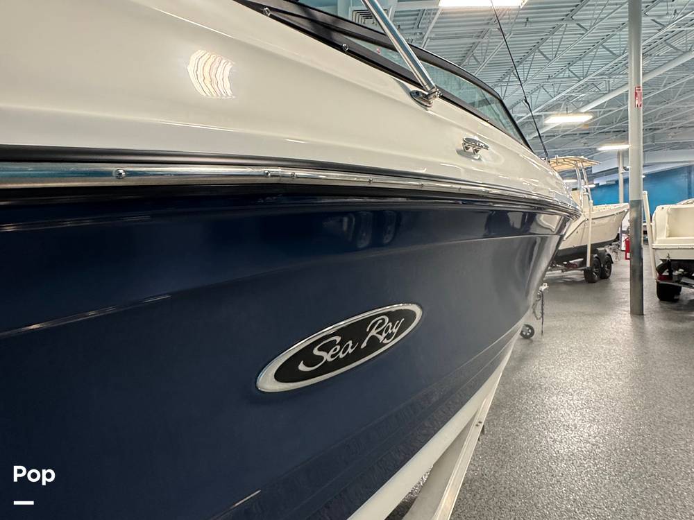 Slide: The Image of Sea Ray 230 SPX 2018 - 14860609
