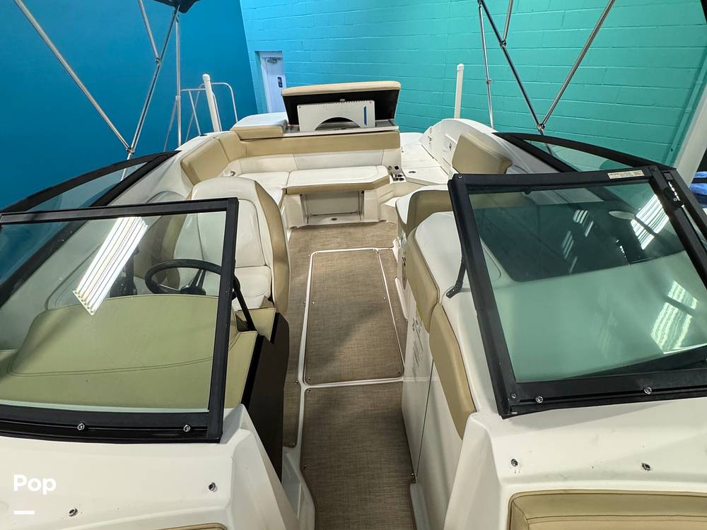 Slide: The Image of Sea Ray 230 SPX 2018 - 14860520
