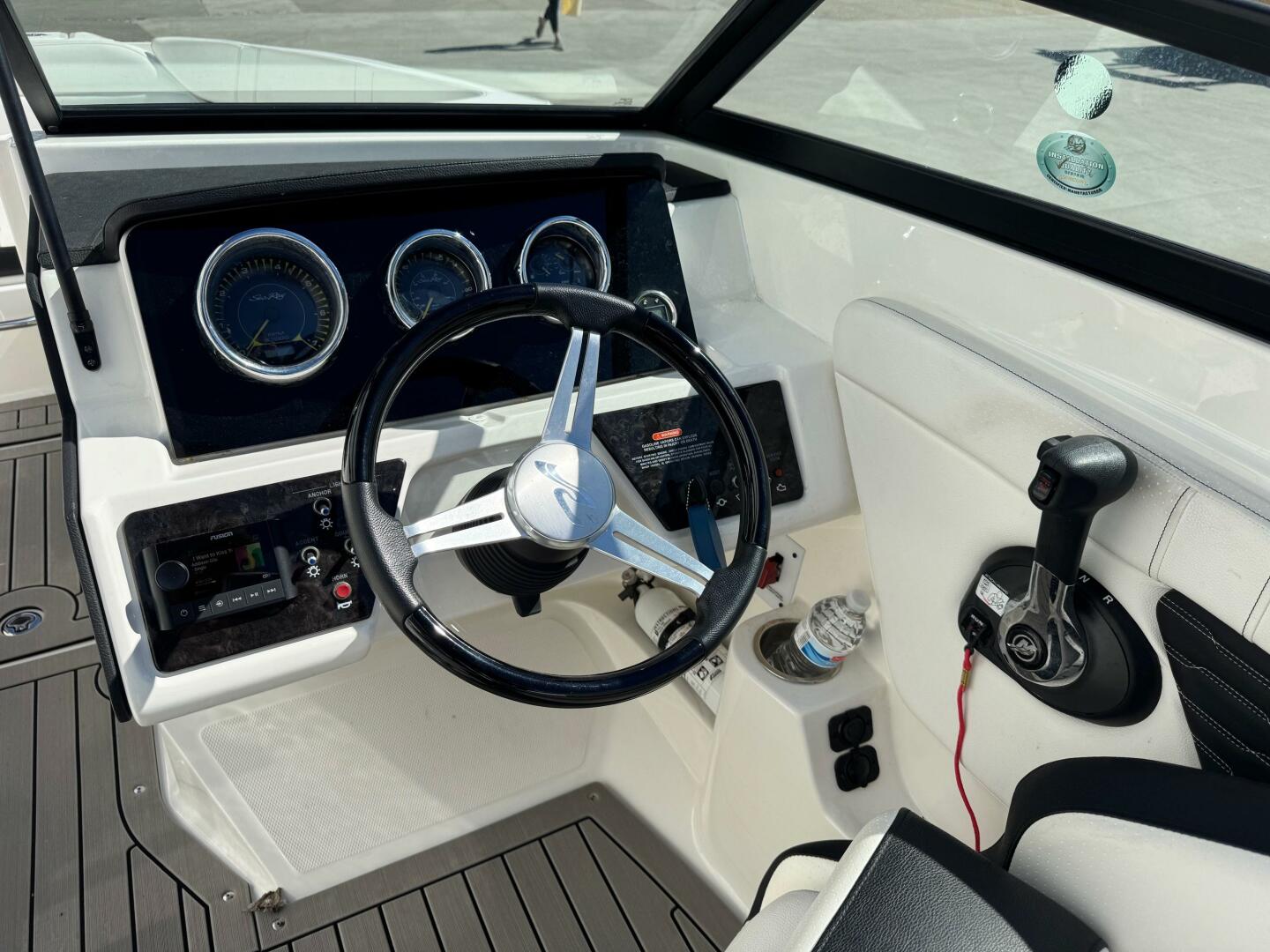 Slide: The Image of Sea Ray 230 SPX 2022 - 5334923