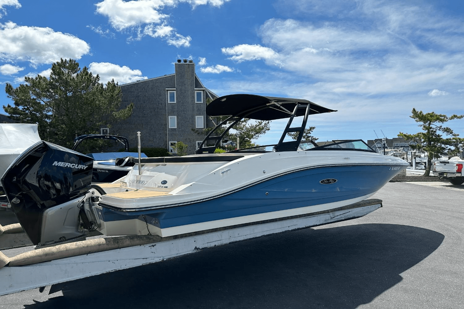 Slide: The Image of Sea Ray 230 SPX-OB 2023 - 5