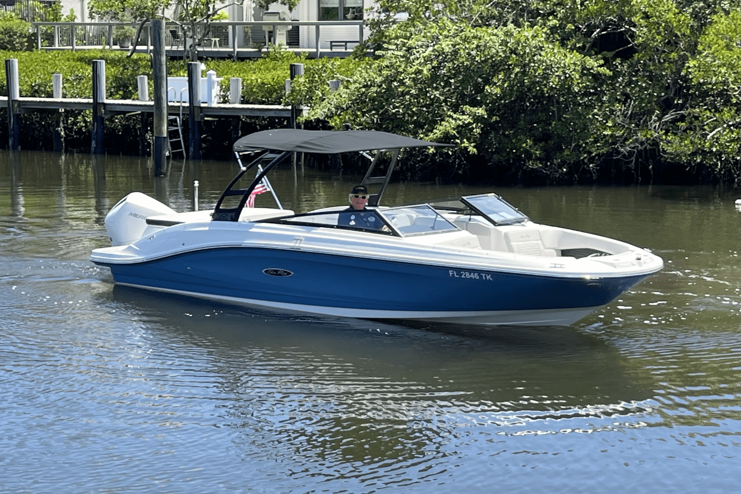 Slide: The Image of Sea Ray 230 SPX-OB 2023 - 5