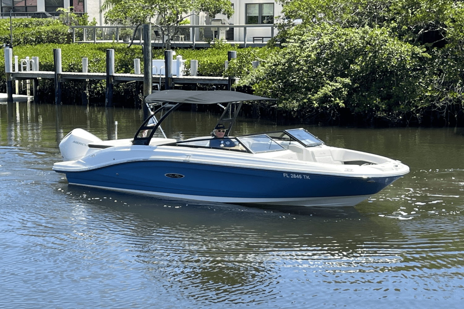 Slide: The Image of Sea Ray 230 SPX-OB 2023 - 6