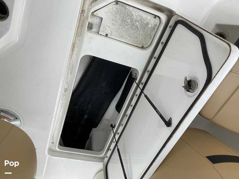 Slide: The Image of Sea Ray 230 SPX OB 2023 - 15332658