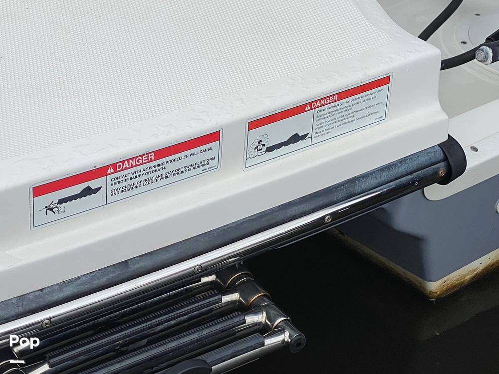 Slide: The Image of Sea Ray 230 SPX OB 2023 - 15332677