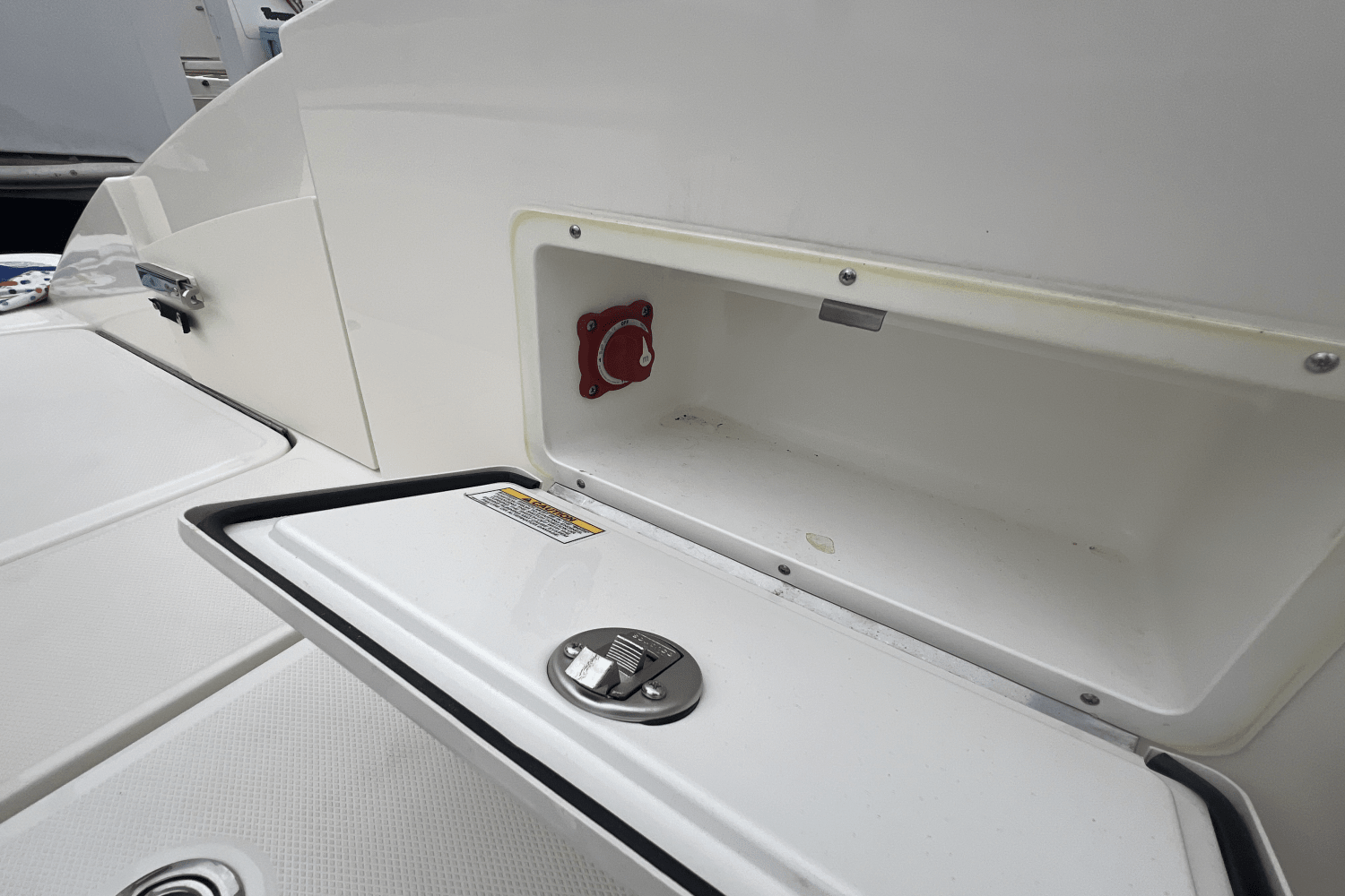 Slide: The Image of Sea Ray 230 SPX OUTBOARD 2018 - 23