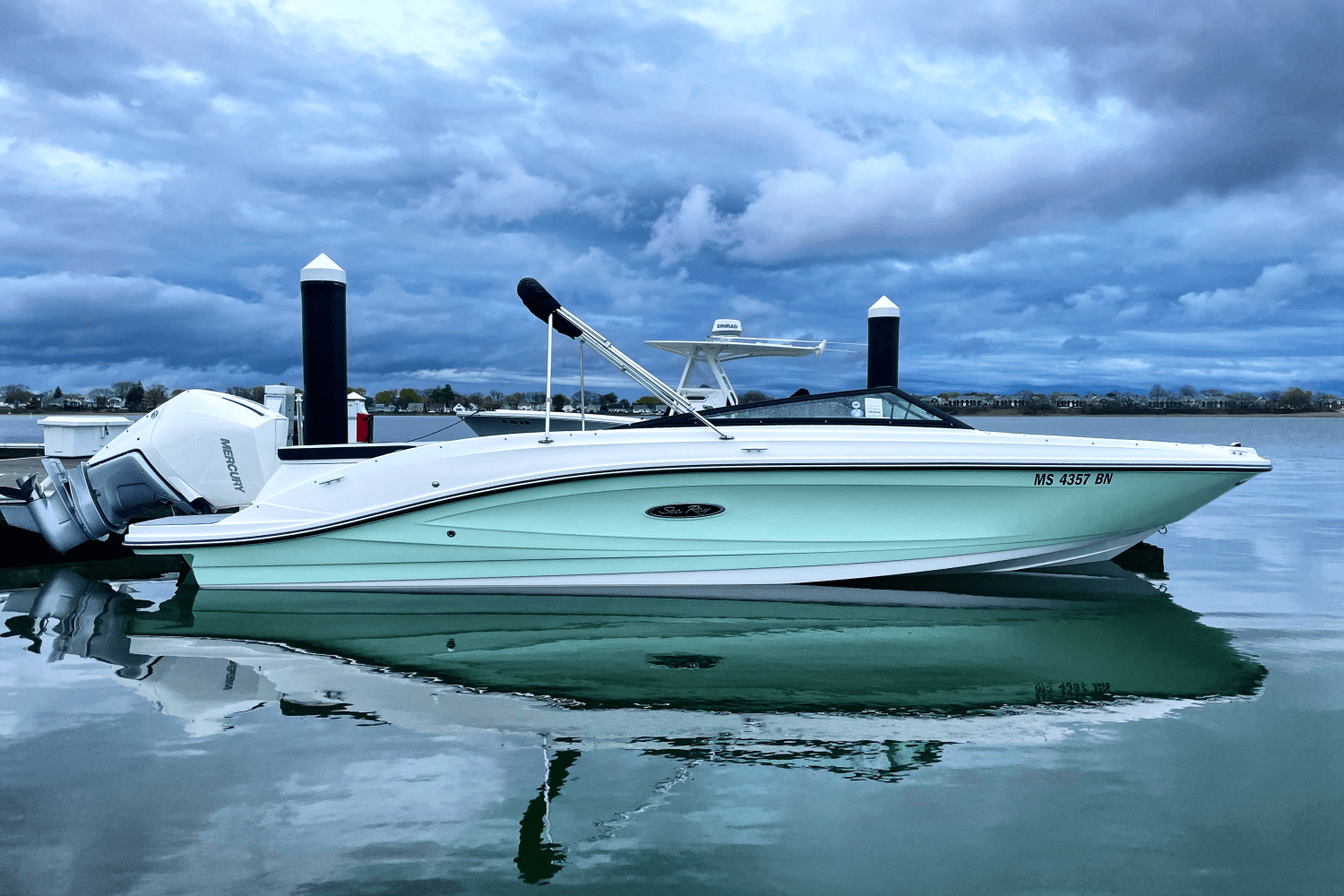 Slide: The Image of Sea Ray 230 SPX OUTBOARD 2021 - 0