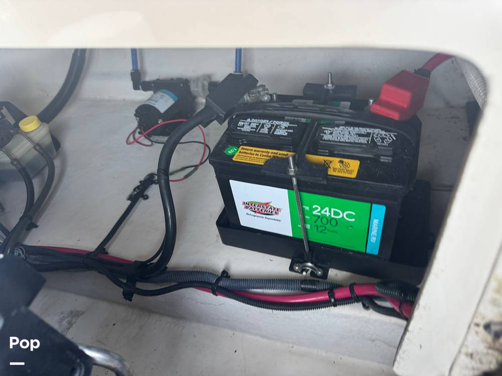 Slide: The Image of Sea Ray 24 2004 - 15286511