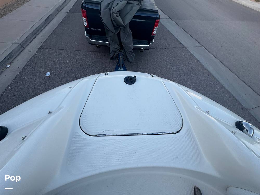 Slide: The Image of Sea Ray 24 2004 - 15286516