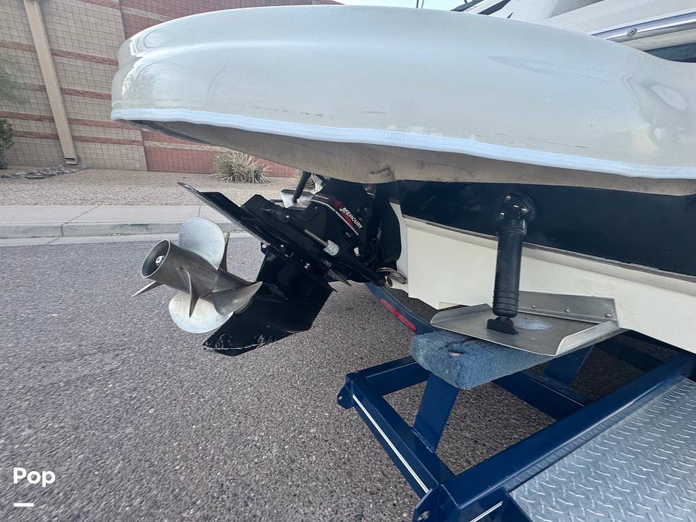 Slide: The Image of Sea Ray 24 2004 - 15286713