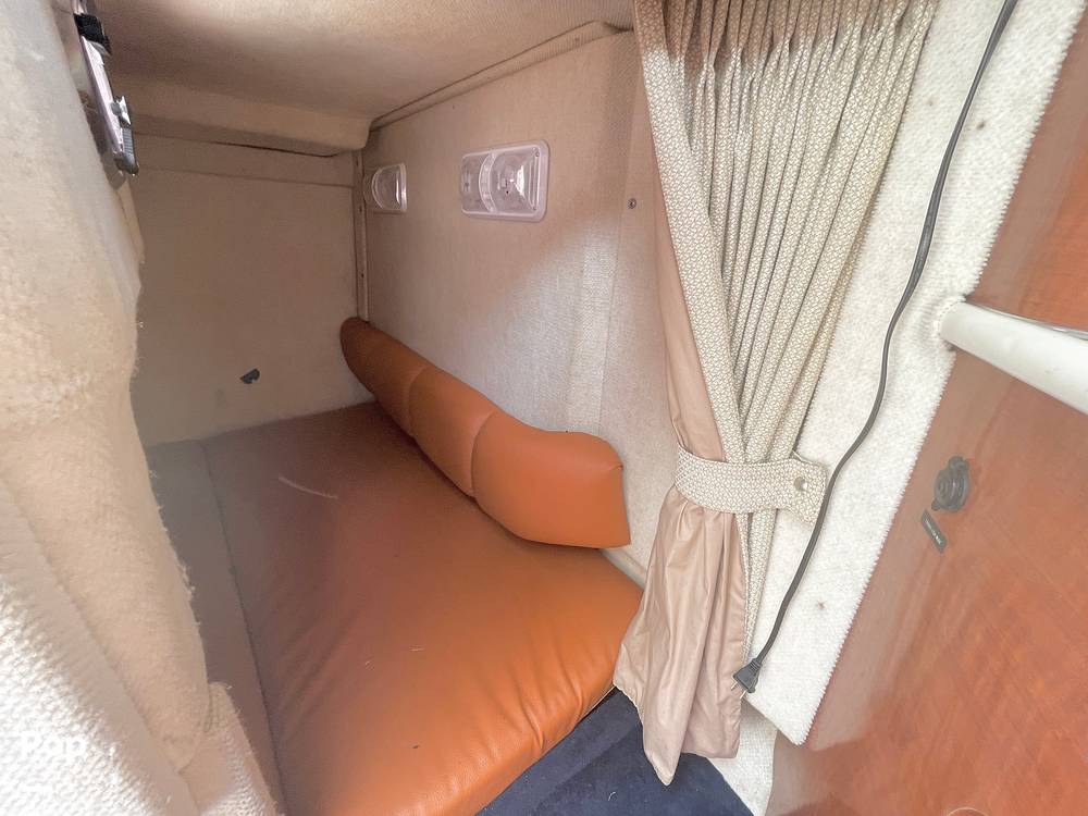 Slide: The Image of Mid Berth - 14514378