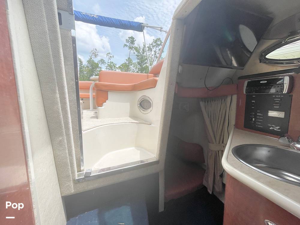 Slide: The Image of Sea Ray 240 Sundancer 2003 - 14514391