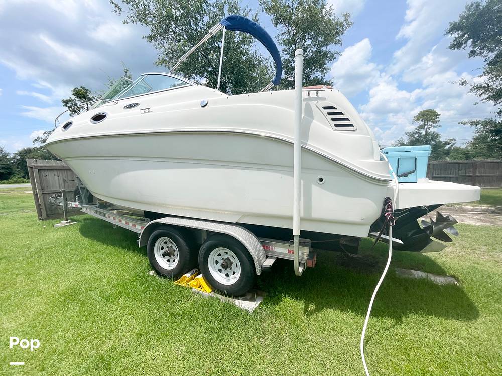 Slide: The Image of Sea Ray 240 Sundancer 2003 - 14514267
