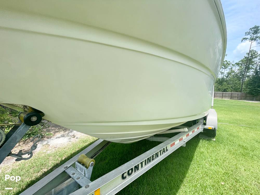 Slide: The Image of Sea Ray 240 Sundancer 2003 - 14514269
