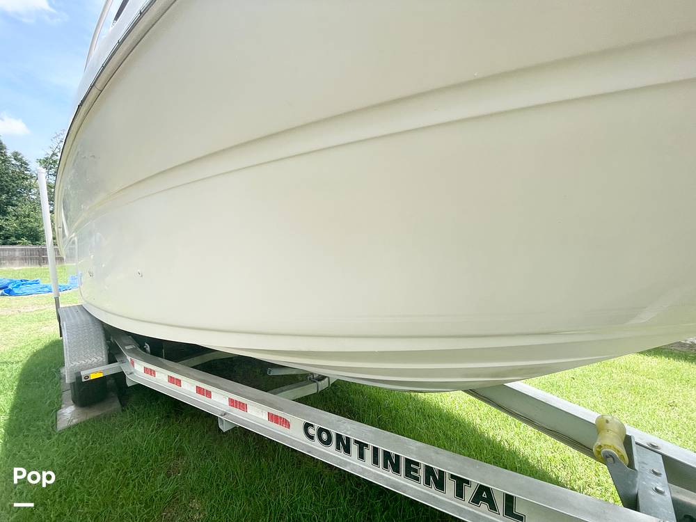 Slide: The Image of Sea Ray 240 Sundancer 2003 - 14514272