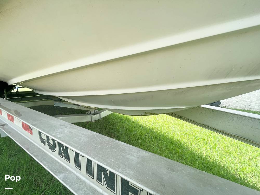 Slide: The Image of Sea Ray 240 Sundancer 2003 - 14514273