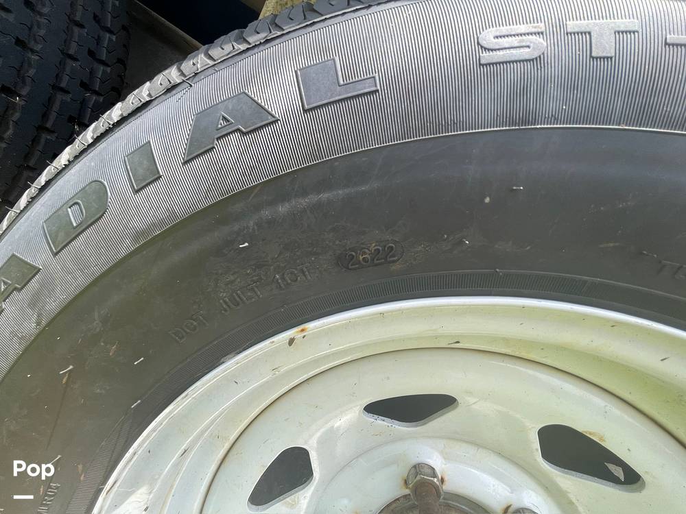 Slide: The Image of Tire Date Code - 14514280