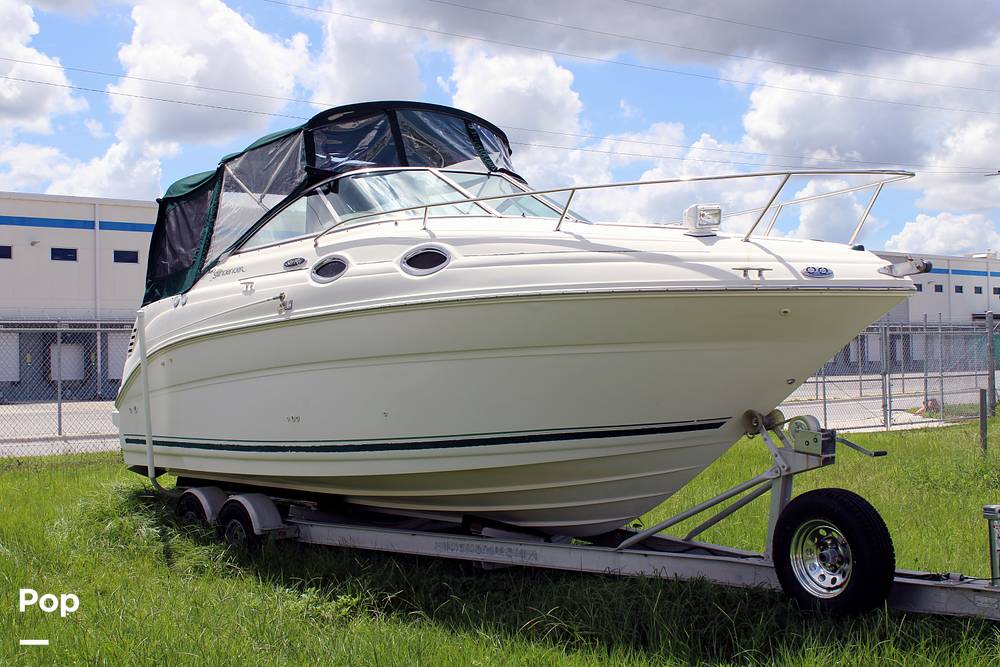 Slide: The Image of Sea Ray 240 Sundancer 2004 - 14163756