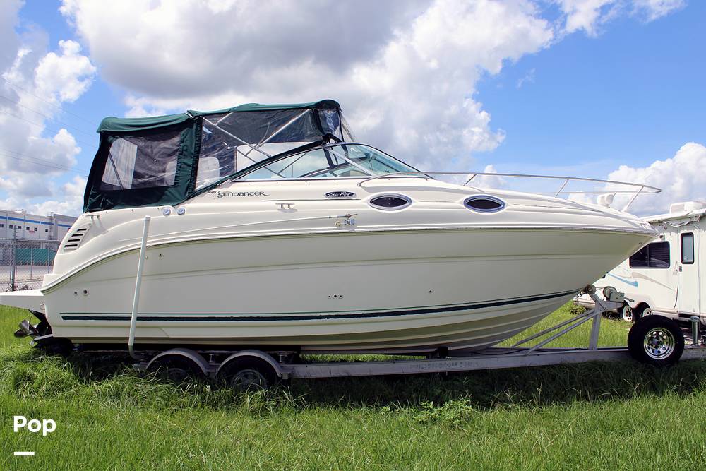 Slide: The Image of Sea Ray 240 Sundancer 2004 - 14163757