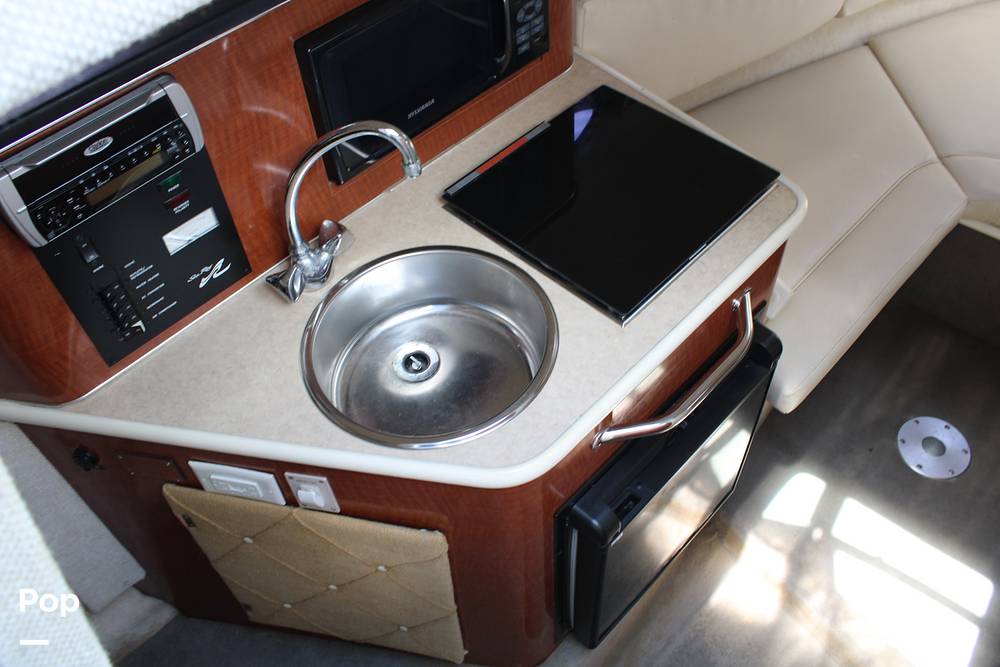 Slide: The Image of Sea Ray 240 Sundancer 2004 - 14136334