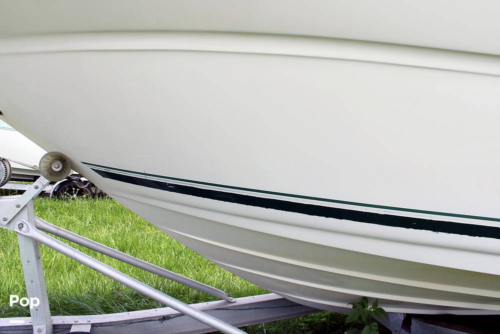 Slide: The Image of Sea Ray 240 Sundancer 2004 - 14163781