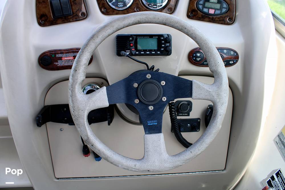 Slide: The Image of Sea Ray 240 Sundancer 2004 - 14163802