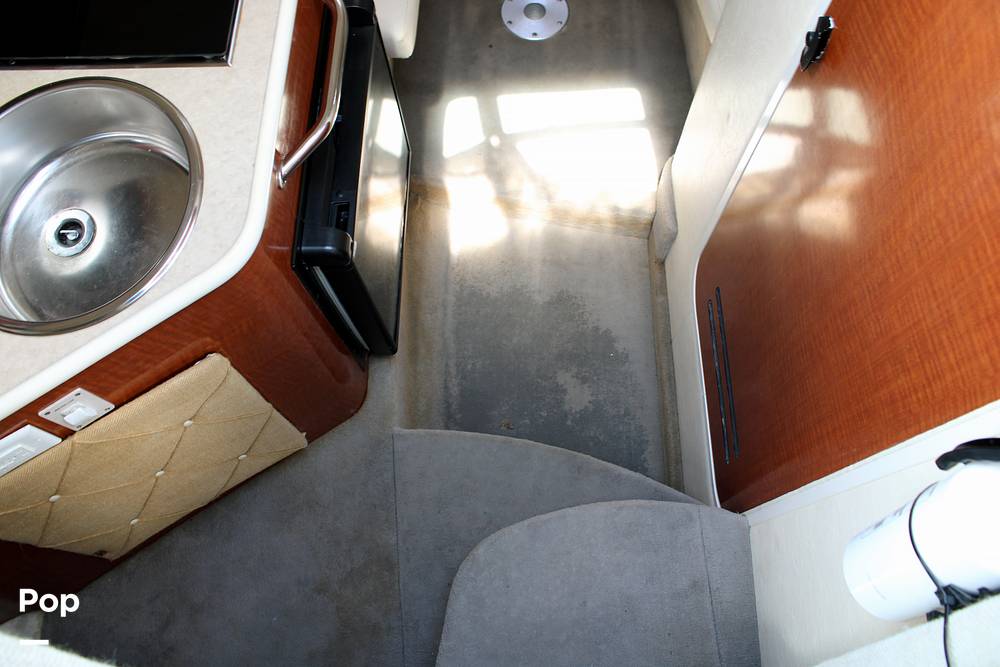 Slide: The Image of Sea Ray 240 Sundancer 2004 - 14163813