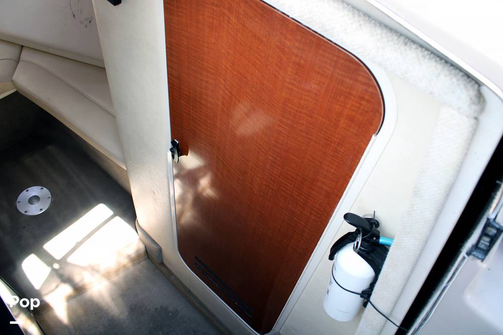 Slide: The Image of Sea Ray 240 Sundancer 2004 - 14163816
