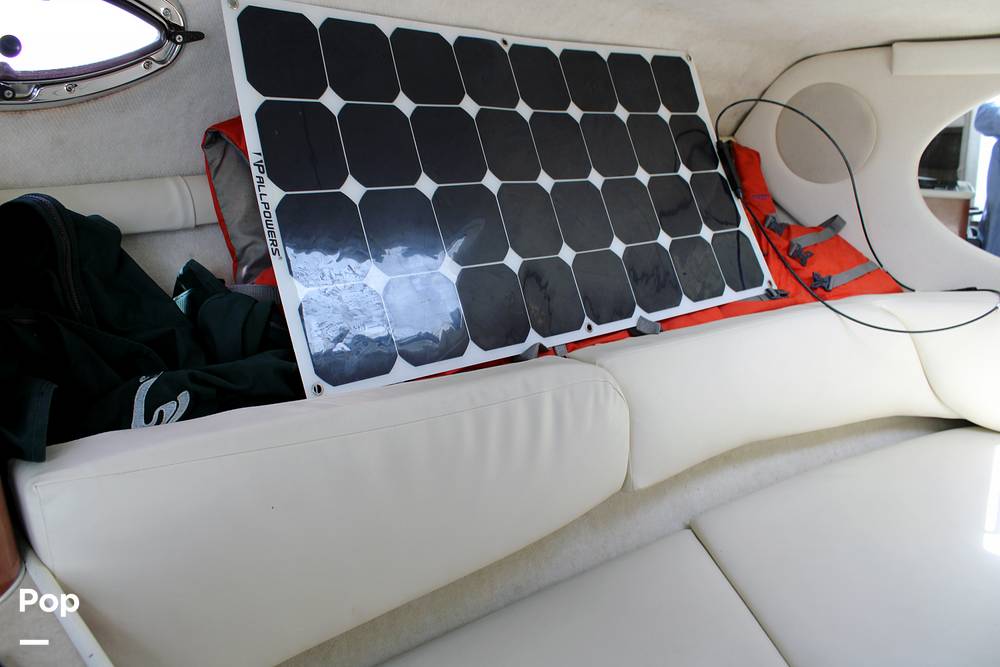 Slide: The Image of Sea Ray 240 Sundancer 2004 - 14163821