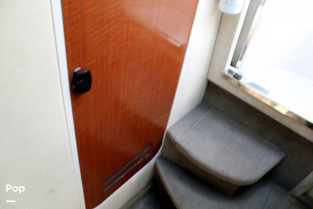 Slide: The Image of Sea Ray 240 Sundancer 2004 - 14163866