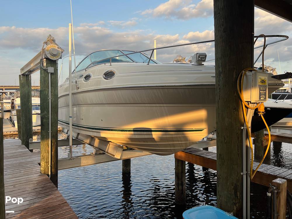 Slide: The Image of Sea Ray 240 Sundancer 2004 - 15373646
