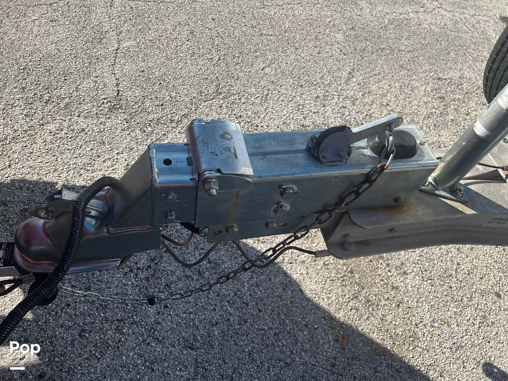 Slide: The Image of Sea Ray 240 Sundancer 2004 - 15413747