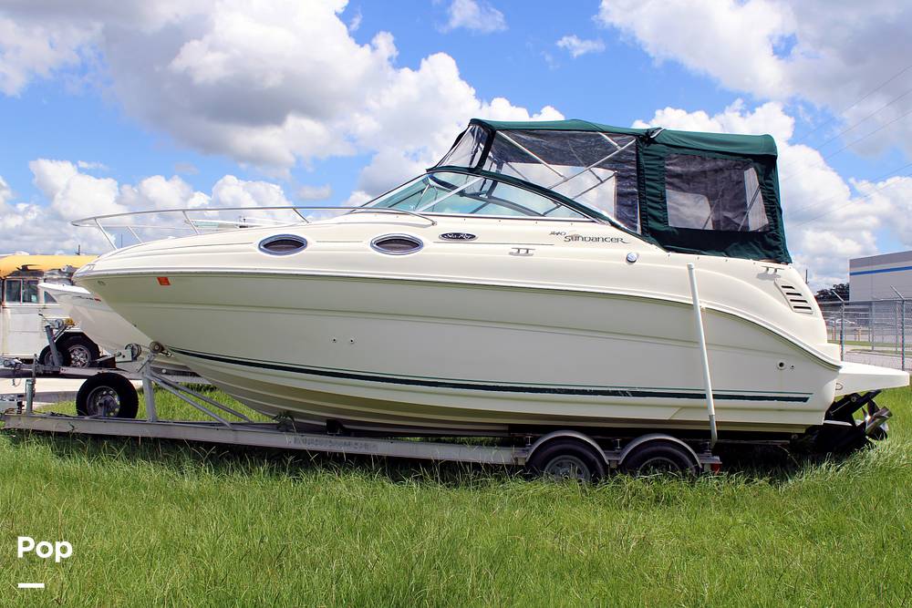 Slide: The Image of Sea Ray 240 Sundancer 2004 - 14163763